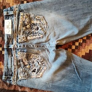 Miss Me Signature straight leg jeans